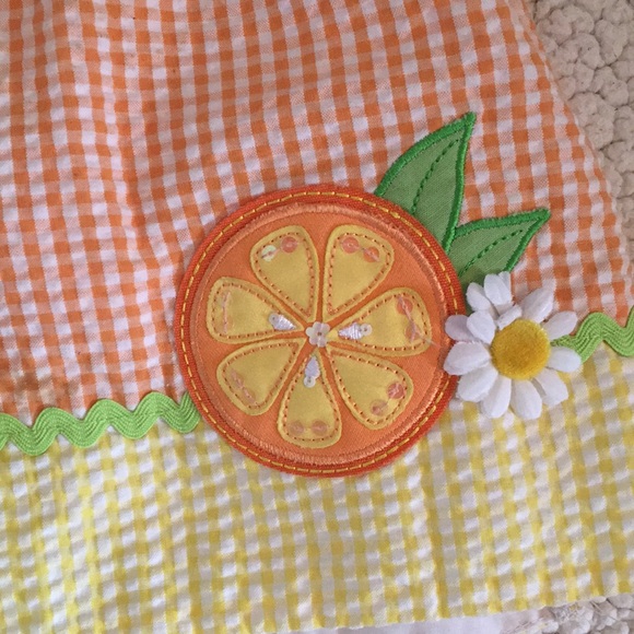 Matching little girl and doll dress - Picture 5 of 6